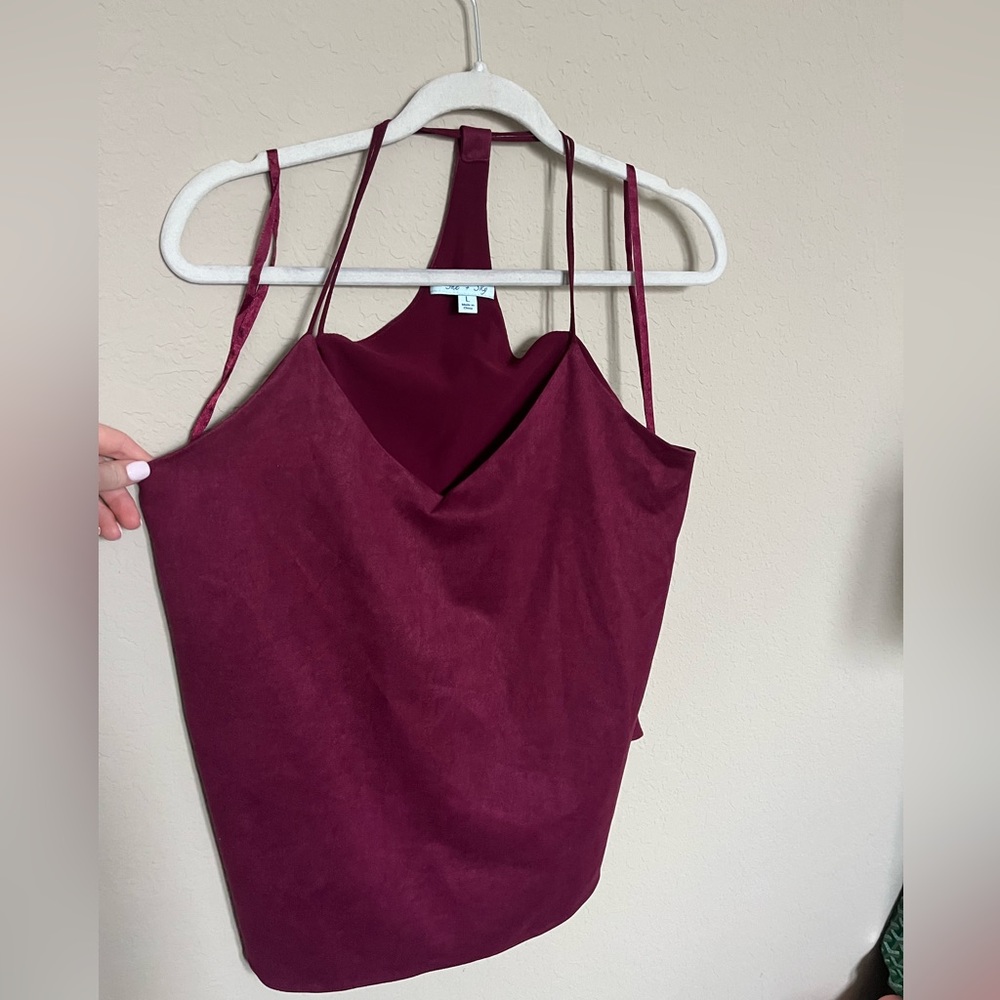She + Sky Tank top. Worn once. Size: L. Color: maroon